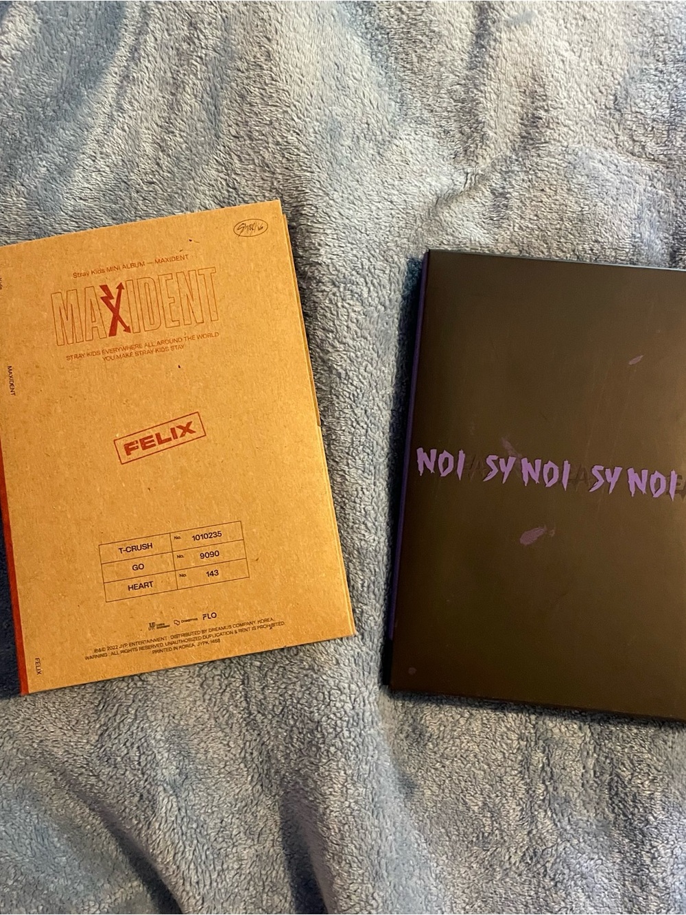SKZ MAXIDENT & NOEASY Album Set CDs included